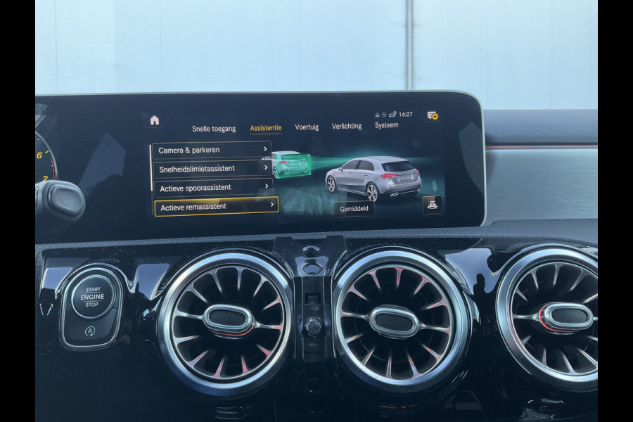 Mercedes-Benz A-Klasse 180 Aut7 Solution AMG Carplay Navi/Cam Stoelverw. Business