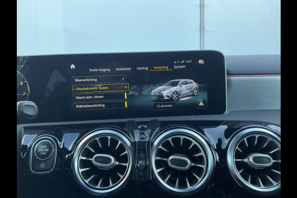 Mercedes-Benz A-Klasse 180 Aut7 Solution AMG Carplay Navi/Cam Stoelverw. Business