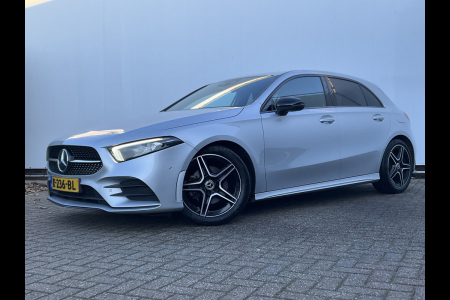 Mercedes-Benz A-Klasse 180 Aut7 Solution AMG Carplay Navi/Cam Stoelverw. Business