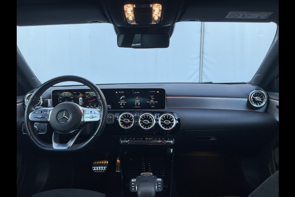 Mercedes-Benz A-Klasse 180 Aut7 Solution AMG Carplay Navi/Cam Stoelverw. Business