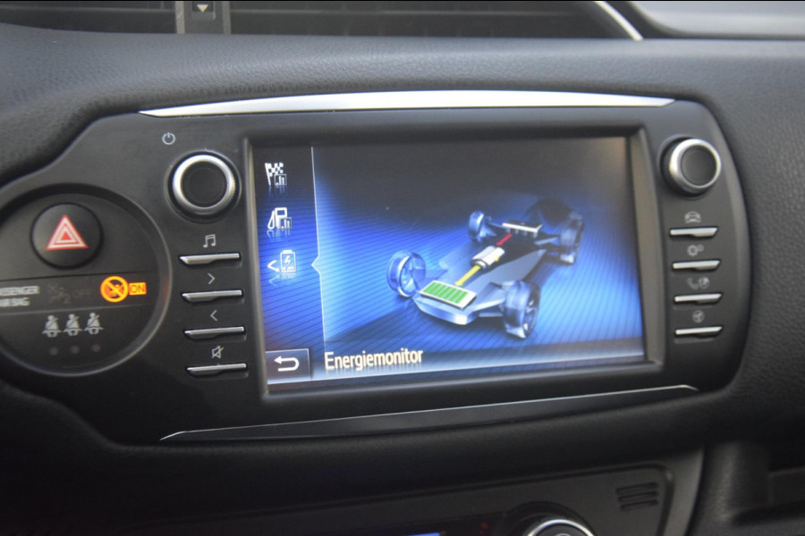 Toyota Yaris 1.5 Hybrid Y20 Exclusive Edition Bi-Tone