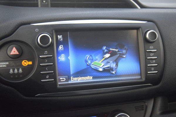 Toyota Yaris 1.5 Hybrid Y20 Exclusive Edition Bi-Tone