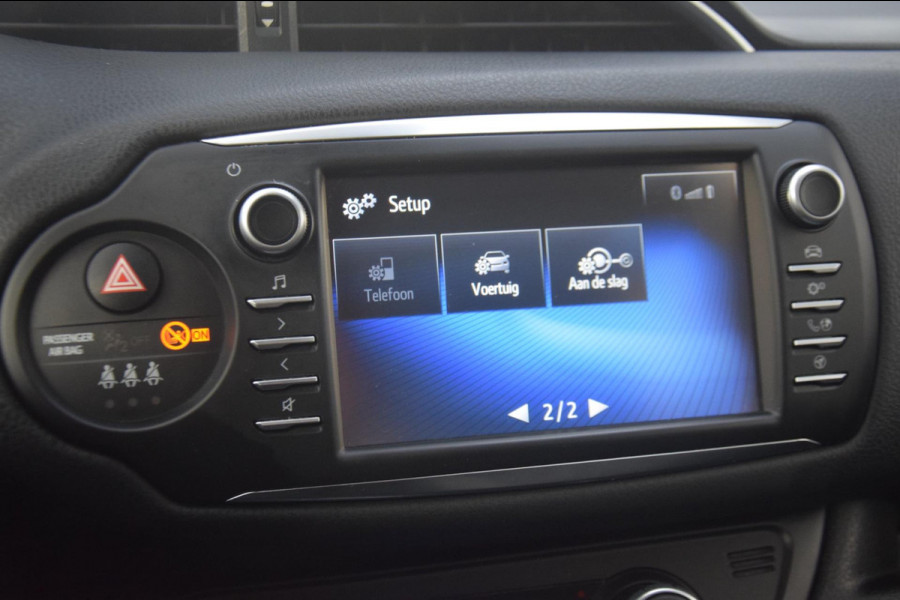 Toyota Yaris 1.5 Hybrid Y20 Exclusive Edition Bi-Tone