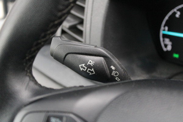 Ford Transit Custom 320 2.0 TDCI L2H1 Trend 130pk - Marge - 9 Zits - Carplay - Stoelverwarming - Camera - Cruise - Sidesteps - Rijklaar