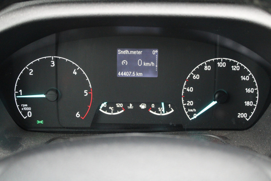 Ford Transit Custom 320 2.0 TDCI L2H1 Trend 130pk - Marge - 9 Zits - Carplay - Stoelverwarming - Camera - Cruise - Sidesteps - Rijklaar