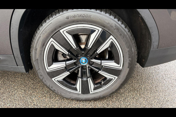 BMW iX3 Executive 80 kWh SOH 94% PANORAMADAK LEER APPLE-CARPLAY LED-XENON