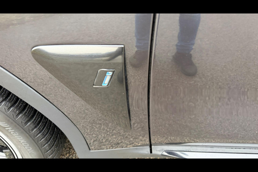 BMW iX3 Executive 80 kWh SOH 94% PANORAMADAK LEER APPLE-CARPLAY LED-XENON