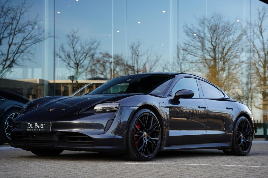 Porsche Taycan 4S Performance 84 kWh / Panoramadak / Sport Chrono Pakket