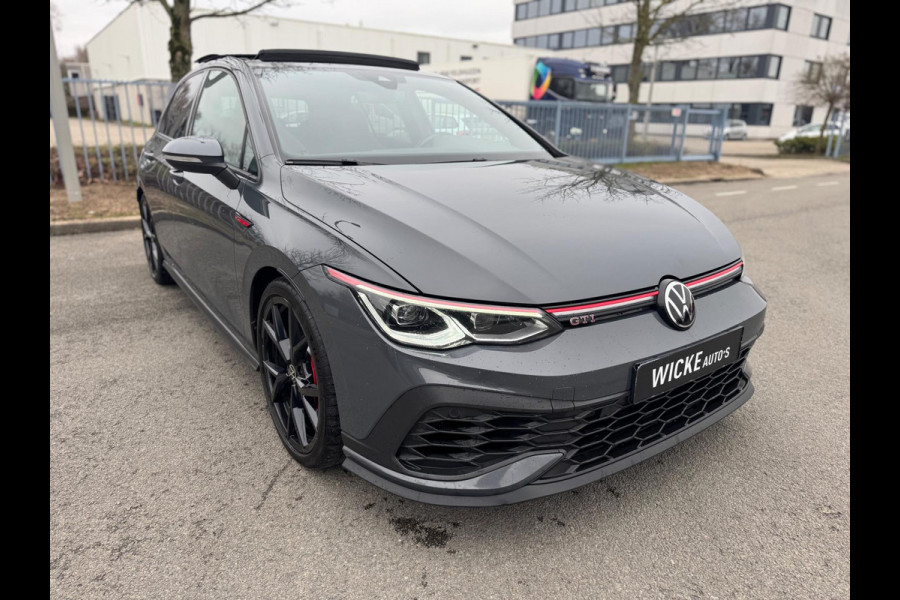 Volkswagen Golf 2.0 TSI GTI Clubsport Panorama IQ Led ACC 300 PK