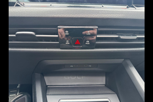 Volkswagen Golf 2.0 TSI GTI Clubsport Panorama IQ Led ACC 300 PK