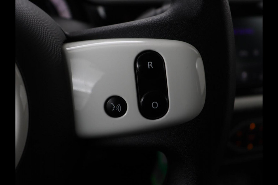 Renault Twingo Z.E. R80 E-Tech Equilibre 22 kWh | 3 Fase | Carplay | Climate control | DAB | Elektrische ramen | Speedlimiter | Bluetooth