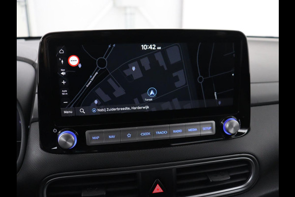 Hyundai Kona EV Limited 64 kWh | SOH 100% | 3 Fase | Stoelventilatie | Head-Up | Adaptive cruise | Camera | Leder | Carplay | Achterbankverwarming | Warmtepomp | Keyless | Full LED | Dodehoek detectie