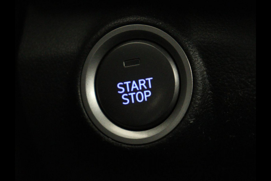 Hyundai Kona EV Limited 64 kWh | SOH 100% | 3 Fase | Stoelventilatie | Head-Up | Adaptive cruise | Camera | Leder | Carplay | Achterbankverwarming | Warmtepomp | Keyless | Full LED | Dodehoek detectie