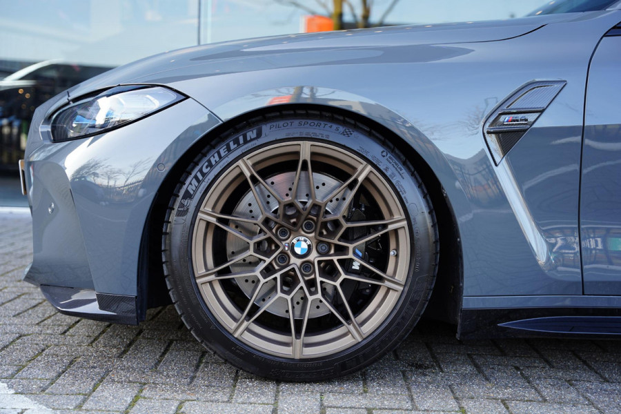 BMW M4 Competition / XDrive / R44 Sportuitlaat / Mosselman 2