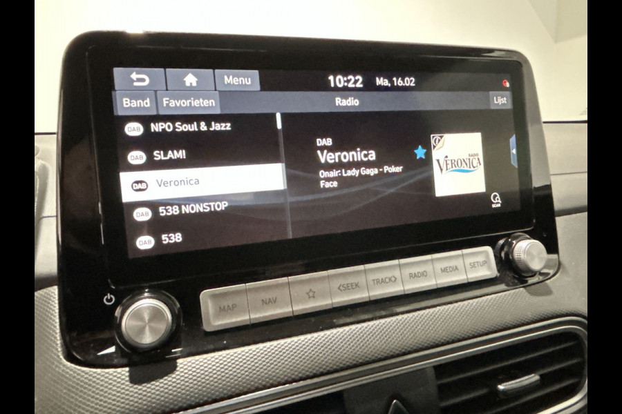 Hyundai Kona EV Fashion 64 kWh | Half leder | head ups display | achteruitrijcamera Soh Waarde (batterijtest) 95,7%