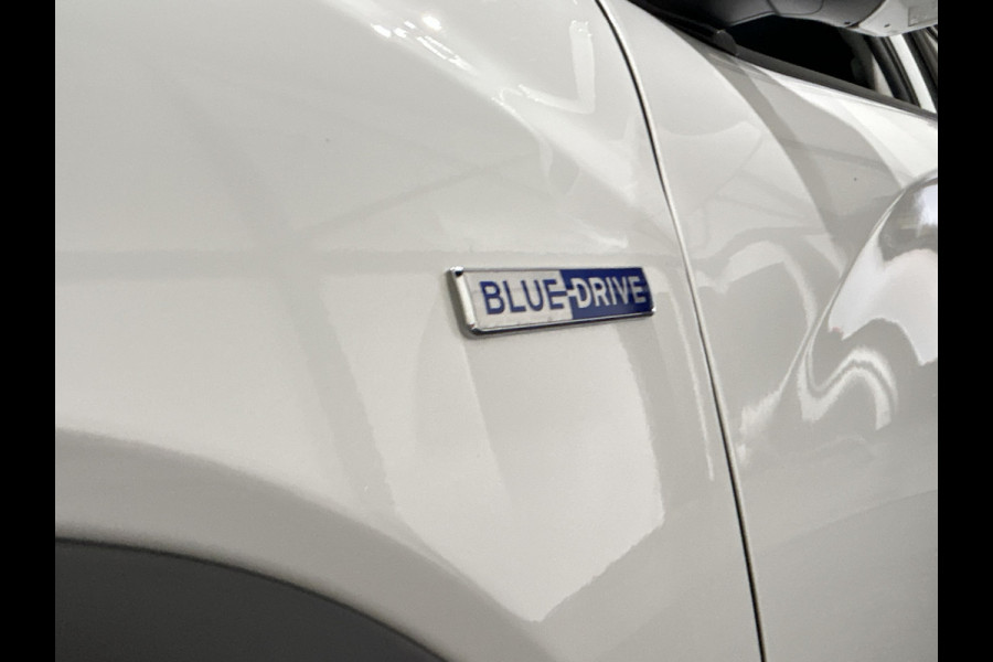 Hyundai Kona EV Fashion 64 kWh | Half leder | head ups display | achteruitrijcamera Soh Waarde (batterijtest) 95,7%