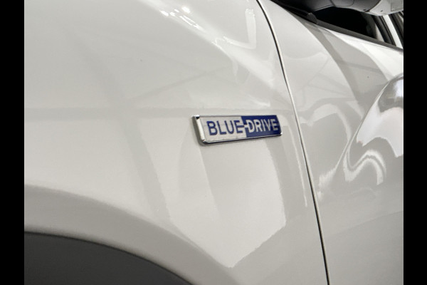 Hyundai Kona EV Fashion 64 kWh | Half leder | head ups display | achteruitrijcamera Soh Waarde (batterijtest) 95,7%