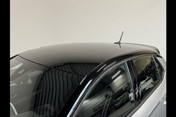 Opel Corsa 1.2 Turbo 110pk Hybrid Automaat GS Navigatie Airco Cruise control Parkeersensoren Apple Carplay/ Android Auto Camera Lichtmetalen velgen LED