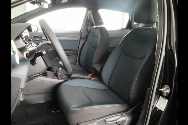 Seat Ibiza Style Plus 1.0 EcoTSI 95 PK | Midnight Black Metallic | Apple Carplay | Park Assist | Cruise Control