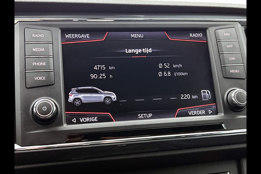 Seat Ateca 1.0 EcoTSI Style Business Intense Sport (NL-auto, Carplay, Camera, Trekhaak, Parkeersen V+A, Navi, Climate Con, Etc))