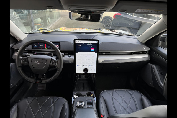 Ford Mustang Mach-E RWD 75 kWh NL-AUTO | 75 KWH | LEDER