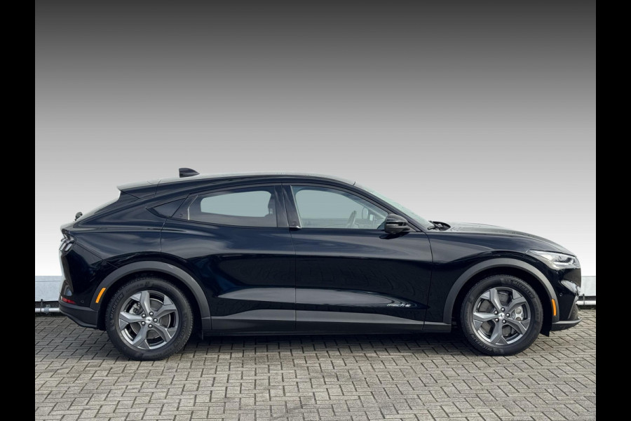 Ford Mustang Mach-E RWD 75 kWh NL-AUTO | 75 KWH | LEDER