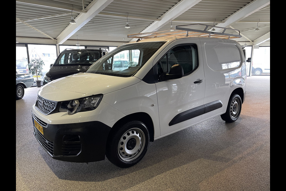 Peugeot Partner 1.5 BlueHDI Premium / vaste prijs rijklaar € 12.950 ex btw / euro 6 / bpm vrij / lease vanaf € 218 / airco / cruise / imperial / laadruimte ventilatie !