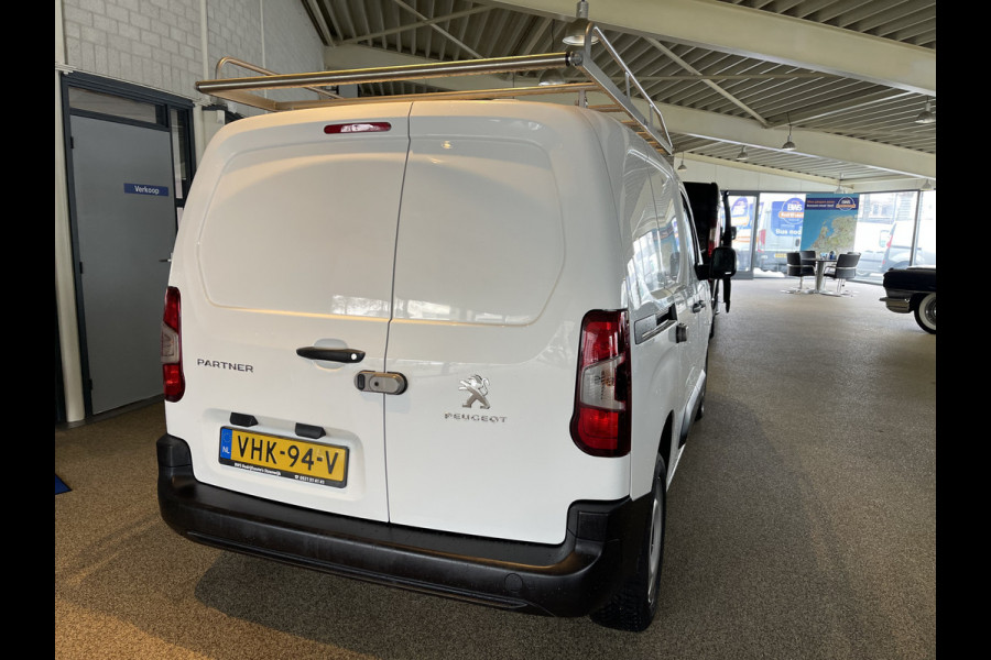 Peugeot Partner 1.5 BlueHDI Premium / vaste prijs rijklaar € 12.950 ex btw / euro 6 / bpm vrij / lease vanaf € 218 / airco / cruise / imperial / laadruimte ventilatie !