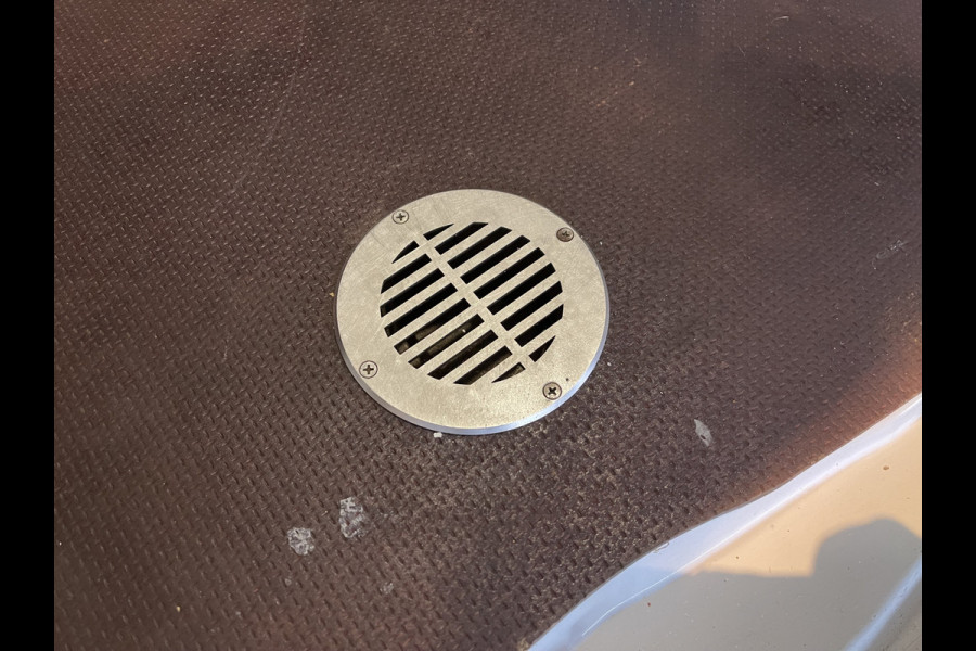 Peugeot Partner 1.5 BlueHDI Premium / vaste prijs rijklaar € 12.950 ex btw / euro 6 / bpm vrij / lease vanaf € 218 / airco / cruise / imperial / laadruimte ventilatie !