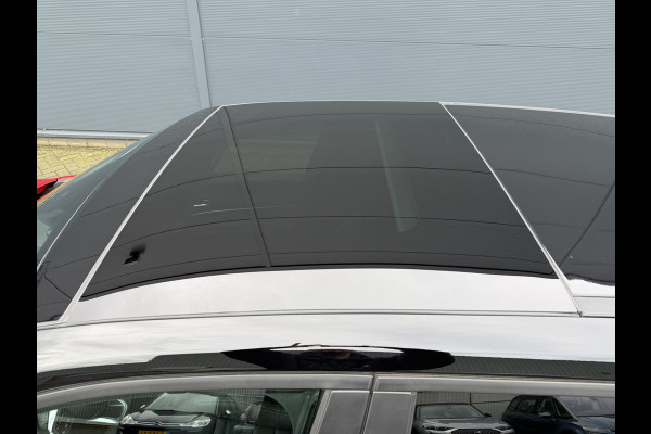 Jeep Avenger 100pk Summit (Elektrisch Schuifdak - JBL - Keyless Entry - Elektrische klep - Leder incl stoelverwarming - LED - Camera - Adapti