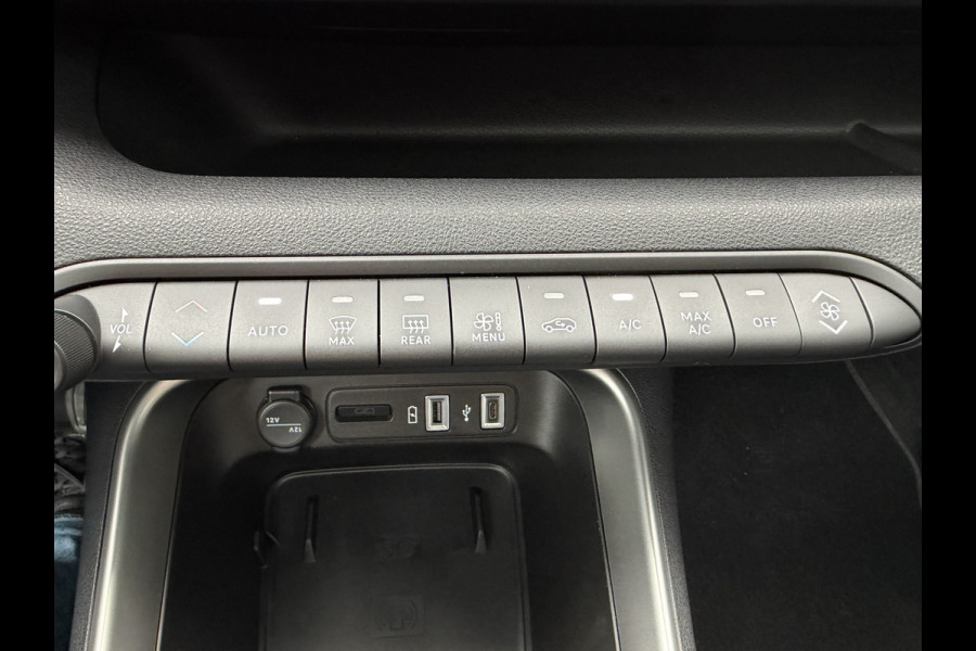 Jeep Avenger 100pk Summit (Elektrisch Schuifdak - JBL - Keyless Entry - Elektrische klep - Leder incl stoelverwarming - LED - Camera - Adapti