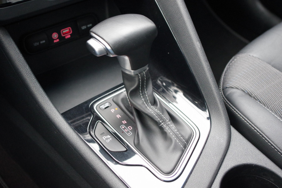 Kia Niro 1.6 GDi 142 PK Hybrid DynamicLine HEV Automaat, Trekhaak, Camera, LED