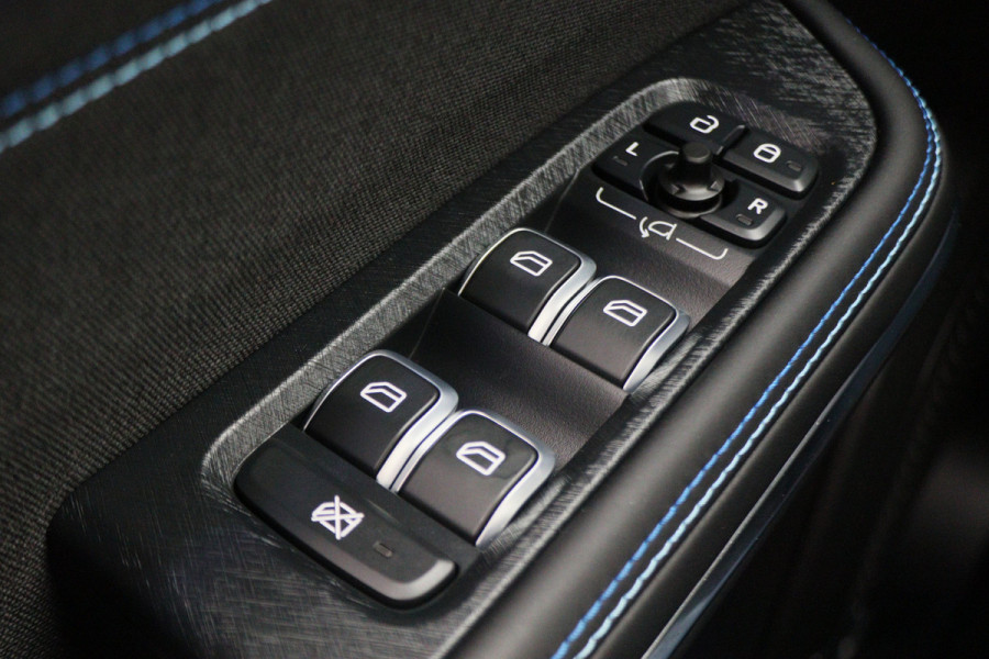 Lynk & Co 01 1.5 360° Camera, Panoramadak, ACC, Apple Carplay, DAB, PDC, 20''