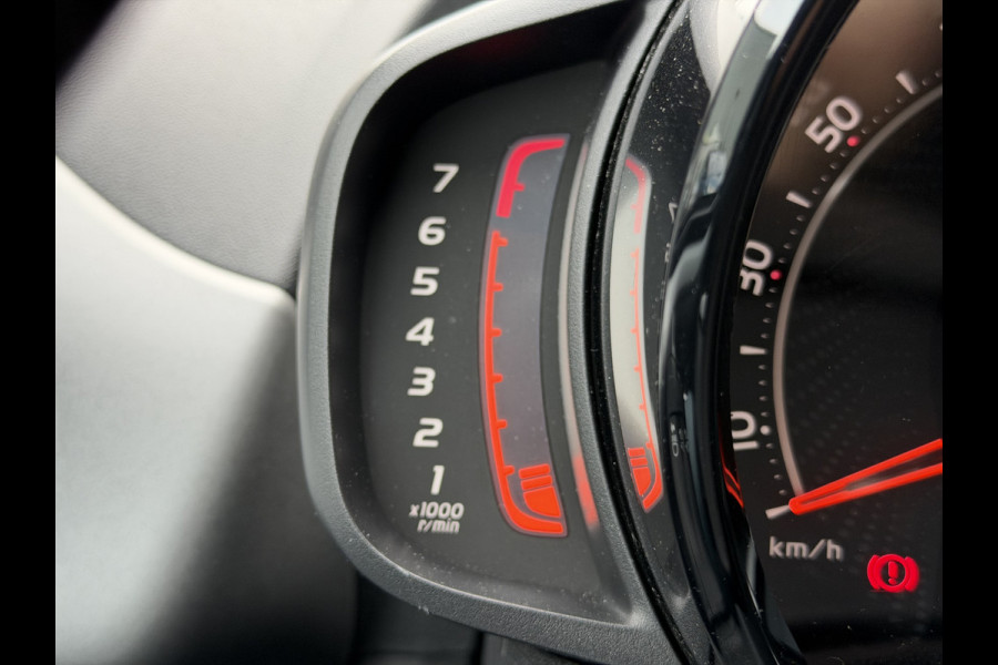 Toyota Aygo 1.0 VVT-i x-play (Camera- Navigatie via APP - Airco - Lichtmetalen velgen - Apple Carplay)