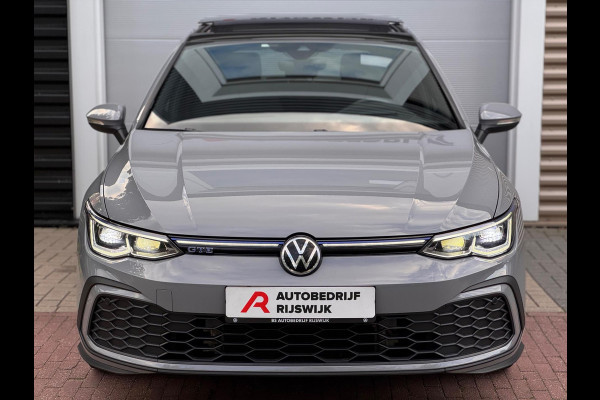 Volkswagen Golf 1.4 eHybrid GTE Pano/Matrix/HuD