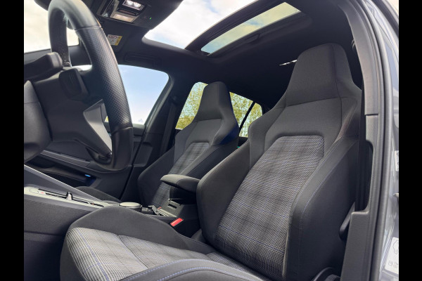 Volkswagen Golf 1.4 eHybrid GTE Pano/Matrix/HuD