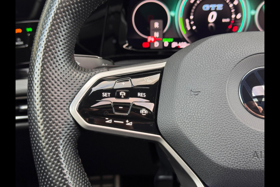 Volkswagen Golf 1.4 eHybrid GTE Pano/Matrix/HuD