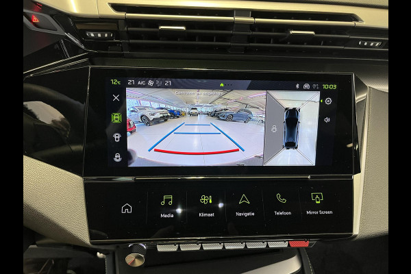 Peugeot 408 1.2 Hybrid 145 e-DCS6 GT Bekleding Alcantara/kunstleder, Panoramisch schuifdak, 360 Vision & Drive Assist Plus Pack, navigatie.