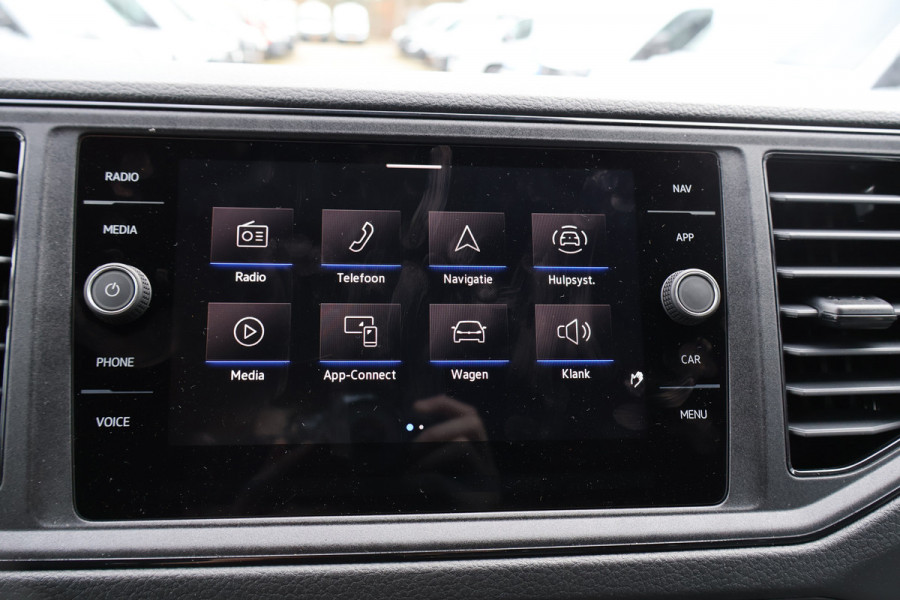 Volkswagen Crafter 2.0 TDI 177pk L3 H2 Automaat Airco Navigatie Camera Trekhaak