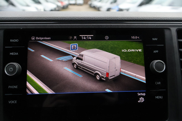 Volkswagen Crafter 2.0 TDI 177pk L3 H2 Automaat Airco Navigatie Camera Trekhaak