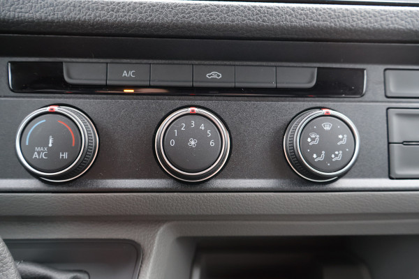 Volkswagen Crafter 2.0 TDI 177pk L3 H2 Automaat Airco Navigatie Camera Trekhaak