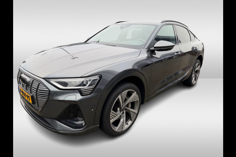 Audi e-tron Sportback 55 quattro edition 95 kWh / 360Camera / Leder / Nachtzicht B&O / 22'' / Carplay / Navigatie / Stoelverwarming / DAB / ACC
