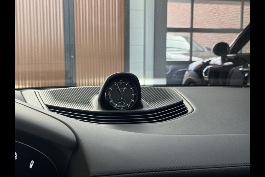 Porsche Taycan Cross Turismo Turbo S 93 kWh / Panoramadak / 360Camera / Head-up / Passenger Display / Luchtvering / 21'' / Bose / Keyless / Sportdesign+Chrono / Stoelventilatie+Verwarming / Stuurverwarming / Dodehoek / DAB / ACC