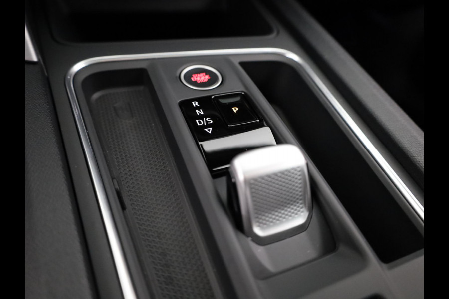 Seat Leon 1.5 TSI e-Hybrid FR Business | Black Pack | Glazen schuif-kanteldak | Safe & Driving Pack | Technology Pack | C2K - Velgen 'Black Pack', 18 inch