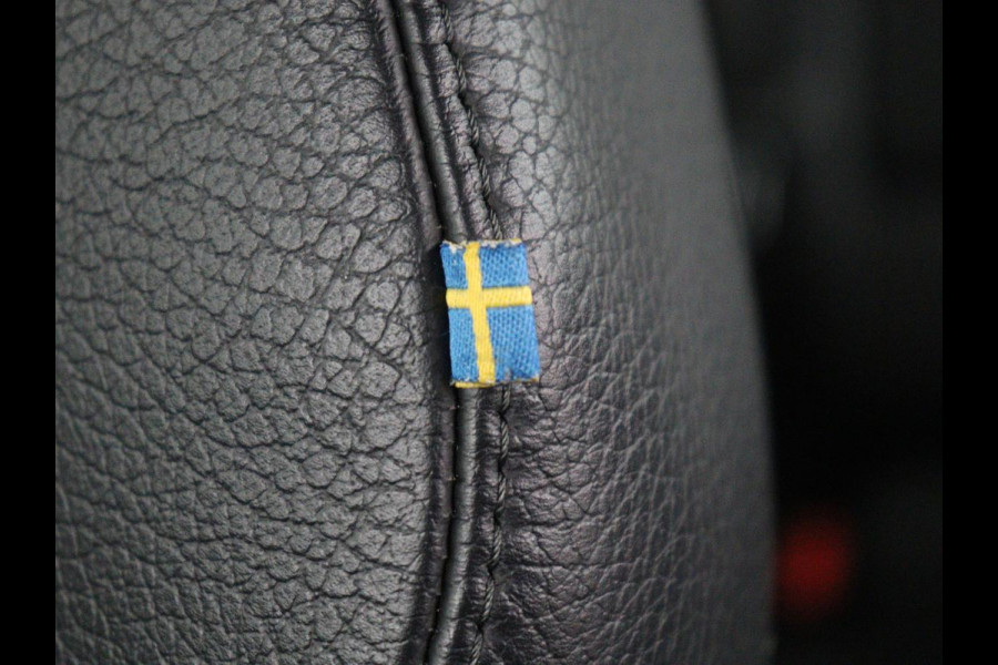 Volvo V60 2.0 T5 Inscription | Head-Up | 360 Camera | Leder | Stoelverwarming | Adaptive cruise | Carplay | Memory | Navigatie | Full LED | Achterbankverwarming