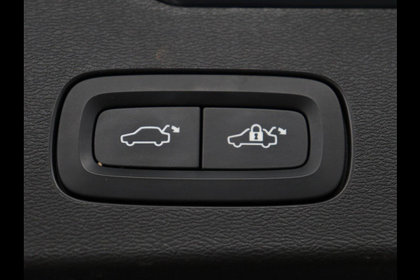 Volvo V60 2.0 T5 Inscription | Head-Up | 360 Camera | Leder | Stoelverwarming | Adaptive cruise | Carplay | Memory | Navigatie | Full LED | Achterbankverwarming