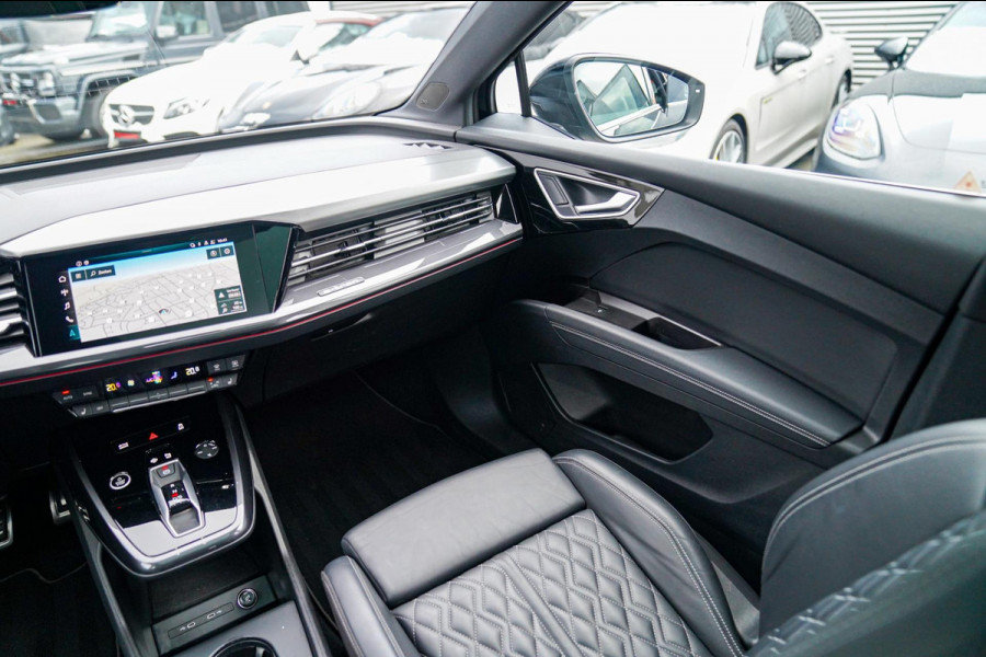 Audi Q4 e-tron 50 quattro Launch edition Advanced Plus 77 kWh | Panorama | BTW | Competition | RS zetels | Memory | HuD | 360 cam