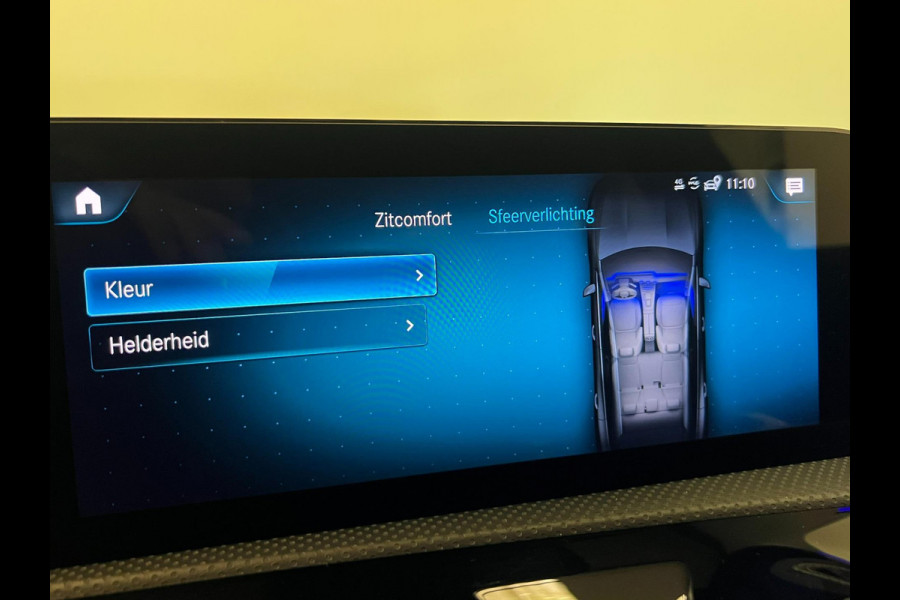 Mercedes-Benz CLA-Klasse Shooting Brake 180d Night Edition / Pano / Memory / NL-auto