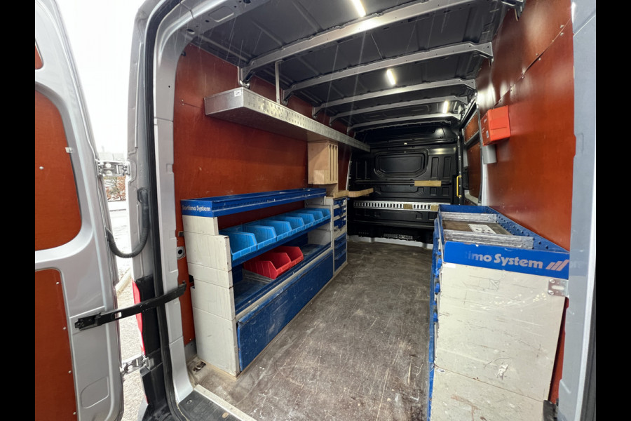 Volkswagen Crafter 35 2.0 TDI L3H3 Sortimo/Nieuwstaat!