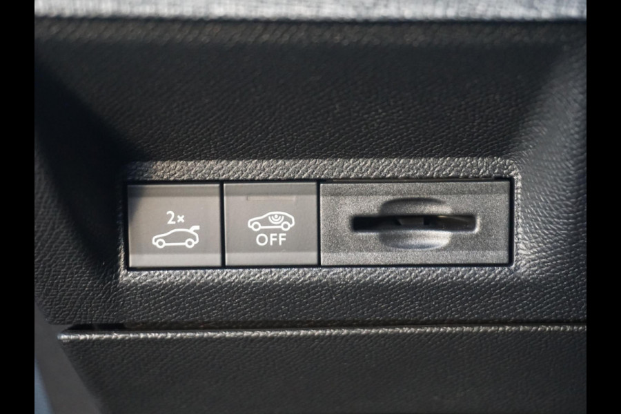 Peugeot E-3008 GT Avantage 210 73 kWh 360 Camera